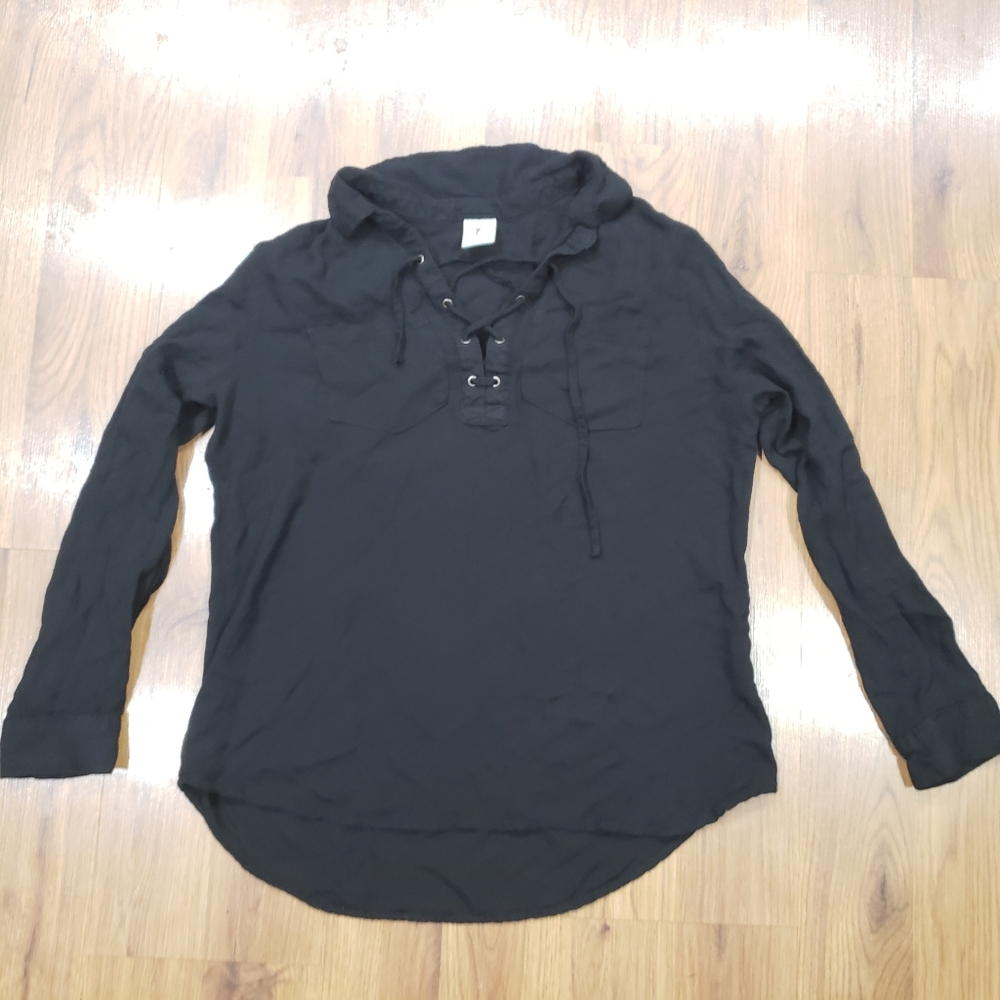 Criss-cross collared shirt!